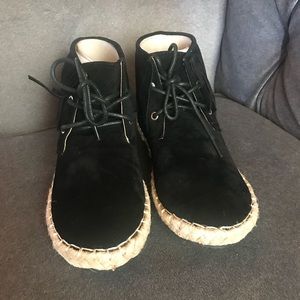 NIB black chukka moccasin boot